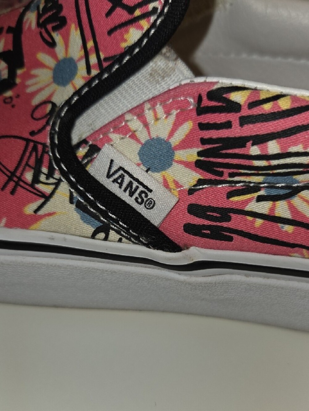 Vans Pink Floral Graffiti Slip-On Sneakers - Picture 4 of 8